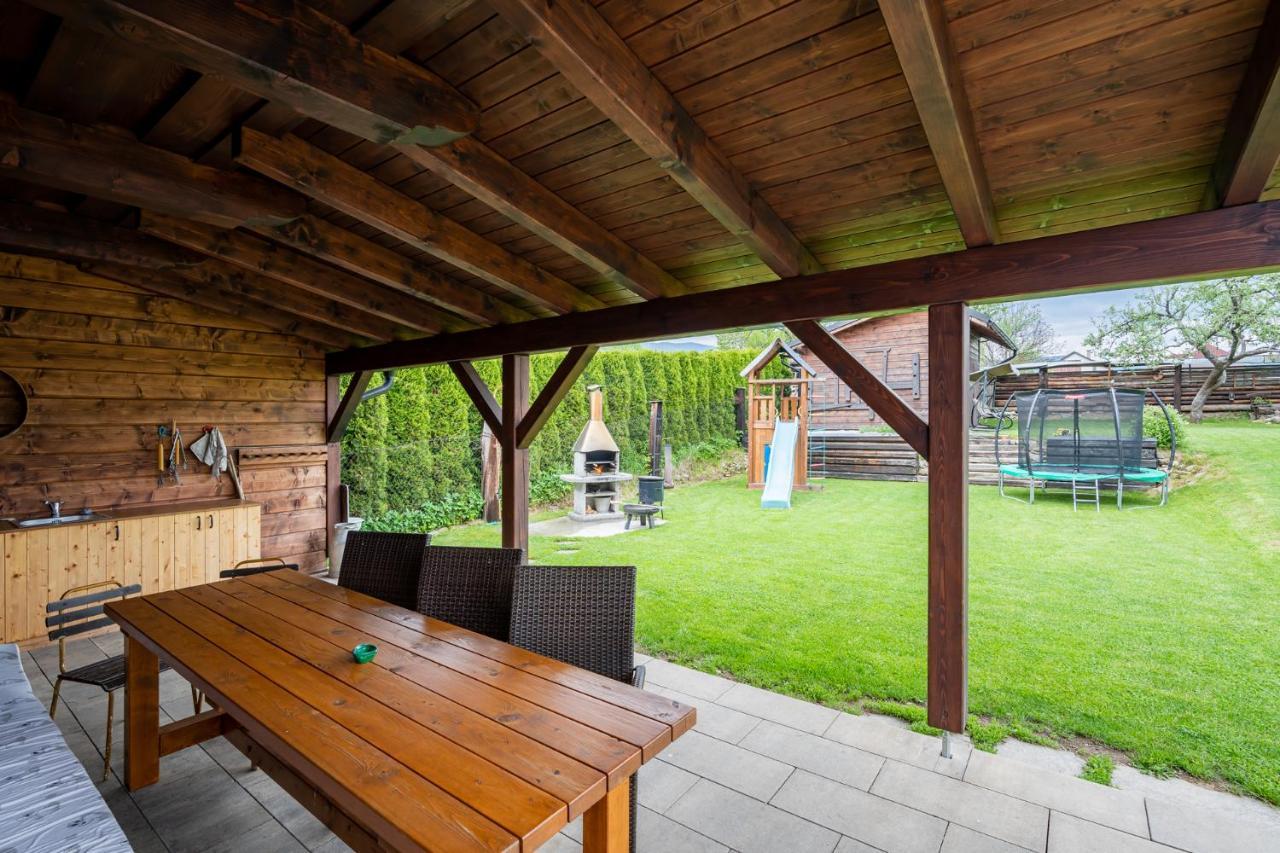 Drevenica Emilka, 5 Min Restauracia, Z Terasy Vyhlad Na Kralovu Holu A Polomske Ocko, Gril, Ohnisko, Kotlik Villa Brezno Dış mekan fotoğraf